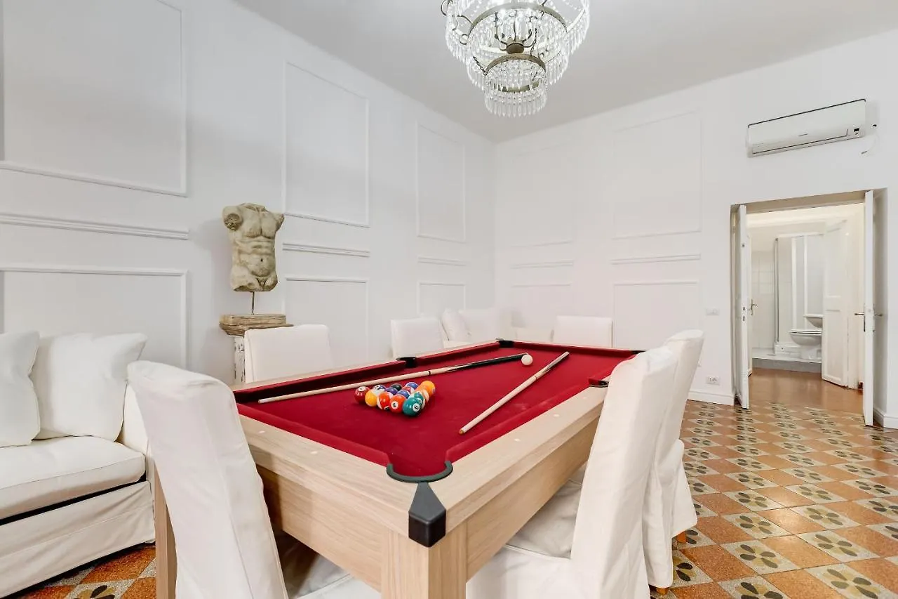 Spanish Square - Romedreamhome